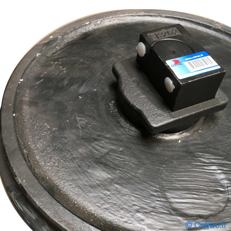 Roue Folle de Pelleteuse SUMITOMO SH120 1
