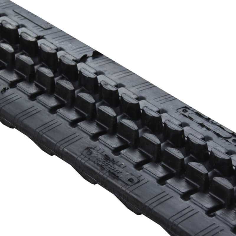 Chenille caoutchouc de Mini-pelle KUBOTA U17 3