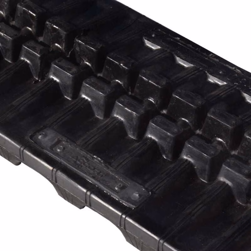 Chenille caoutchouc alternative de Mini-pelle NEW-HOLLAND EC25 SR