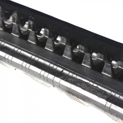 Chenille caoutchouc CORMIDI IRONCAT145 - 320x86Bx49