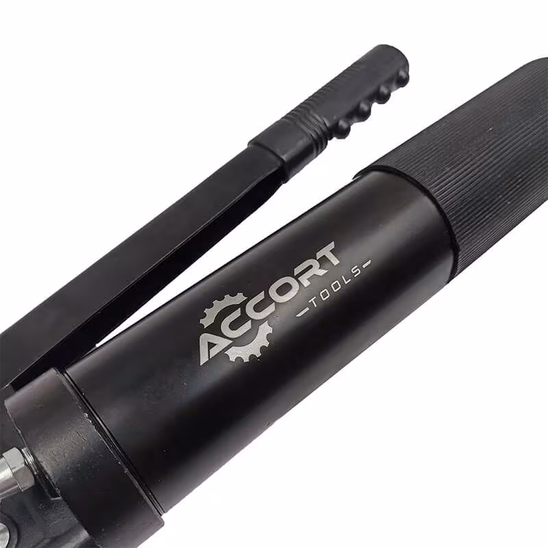 Pompe à graisse à levier Accort®
