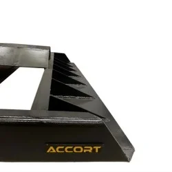 Lame de nivelage renforcée.